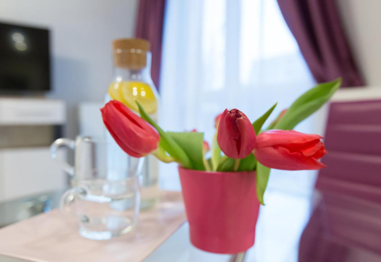 Pcd Aparthotel Ochota Warszawa Eksteriør billede