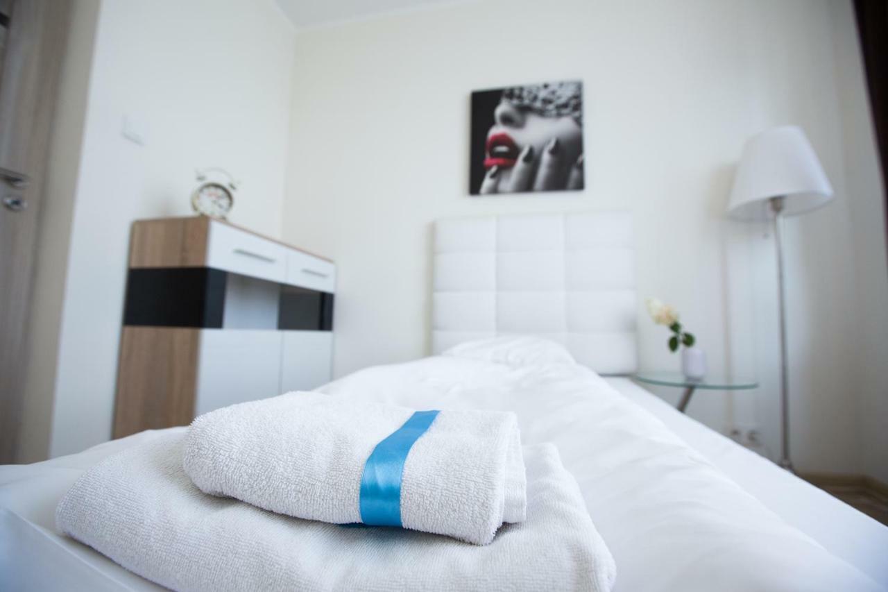 Pcd Aparthotel Ochota Warszawa Eksteriør billede